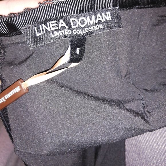 Rare! Designer lace skirt - Picture 5 of 5